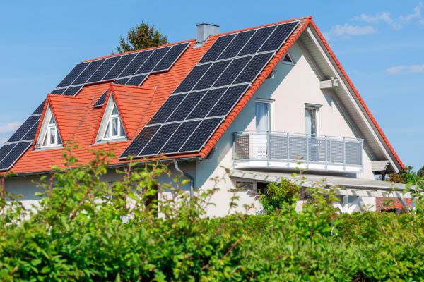 Ein-/ Zweifamilienhaus